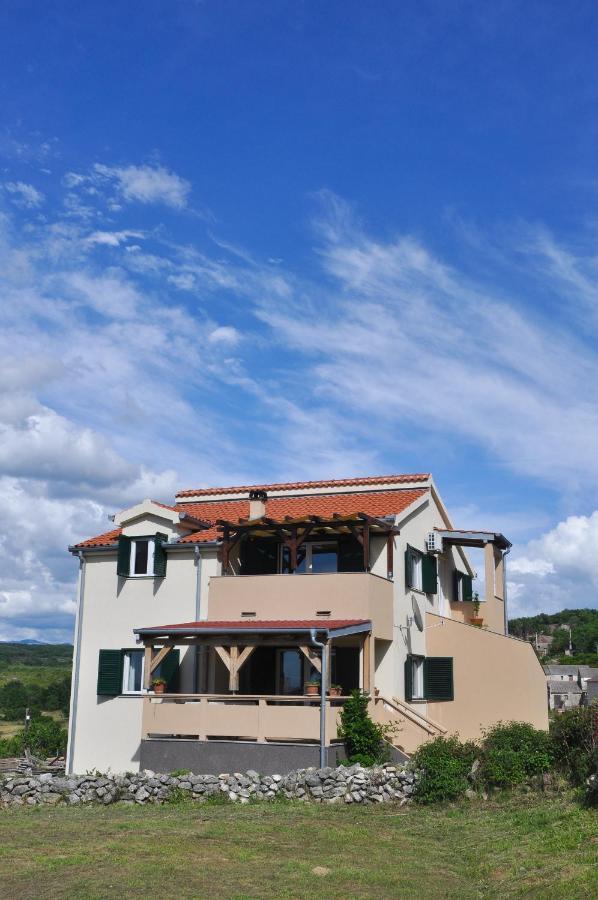 Apartmani Carnizza Razanac Exterior photo